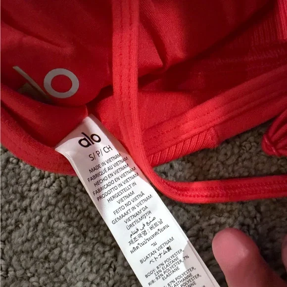ALO Yoga Fiery Red Leggings & bra! - Picture 3 of 4
